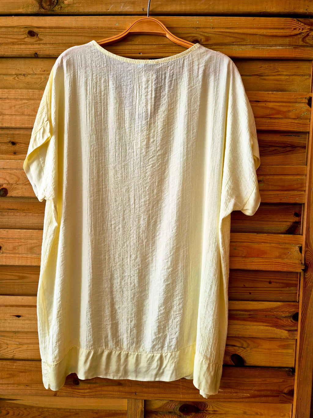 Blouse ample avec détail en satin · Taille unique XL–3XL