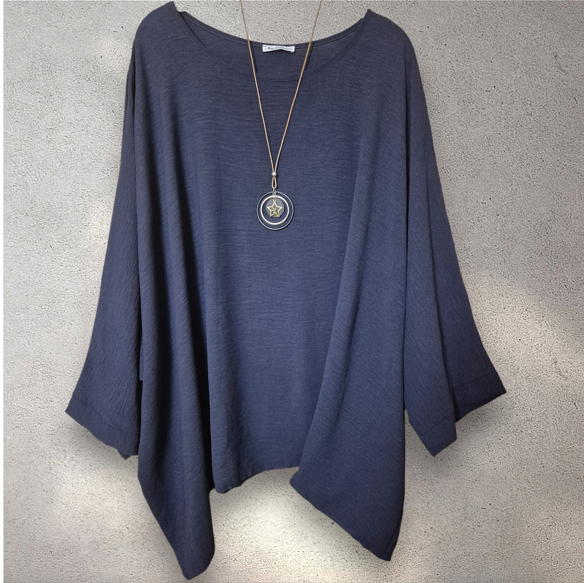 Blusa amplia azul marino