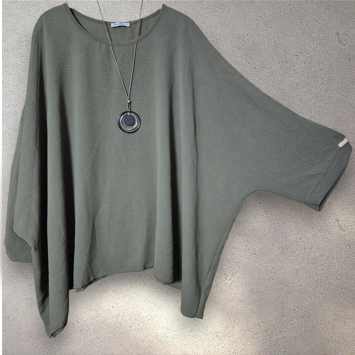 Blusa amplia caqui