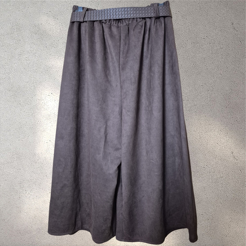 Pantalón antelina marrón