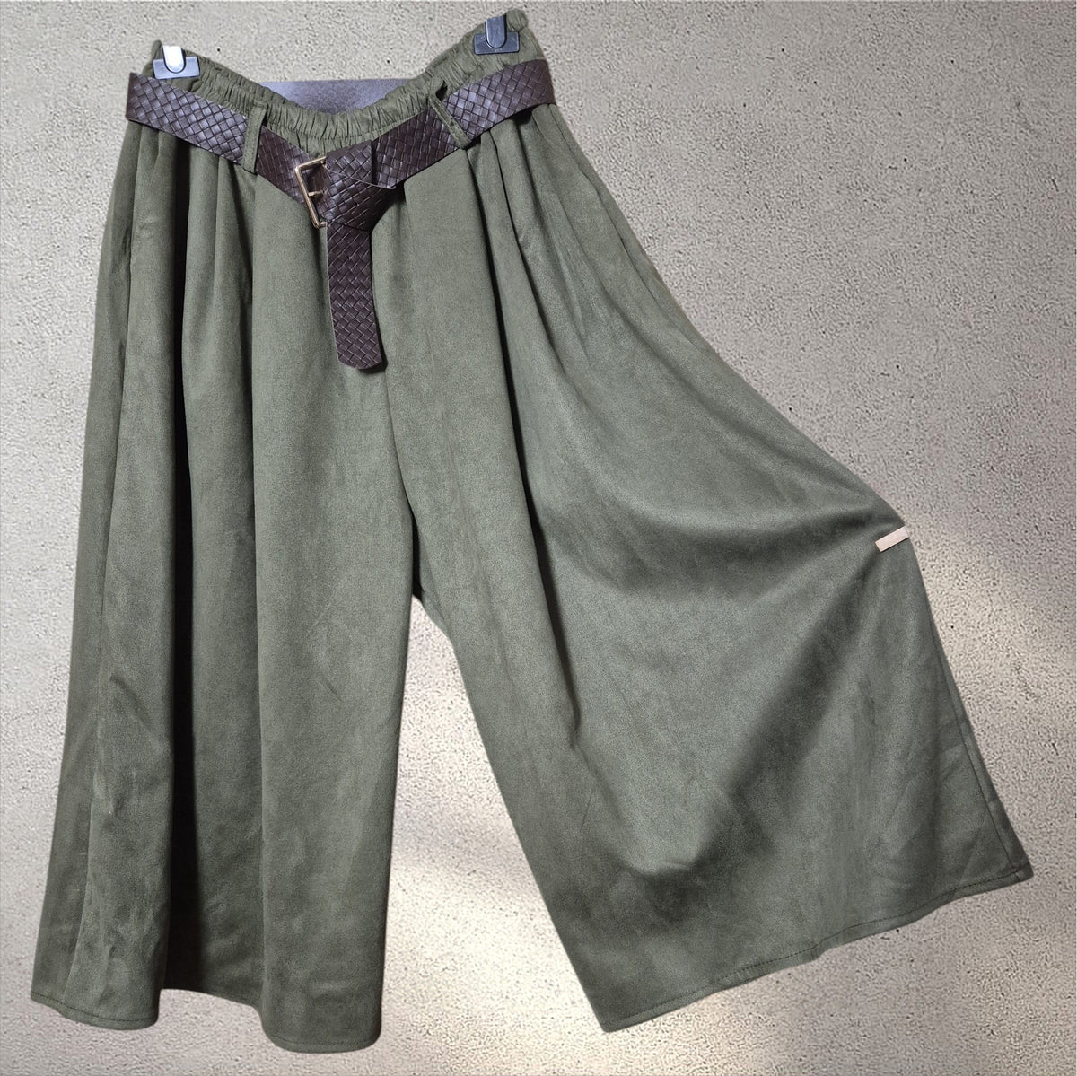 Pantalón antelina verde