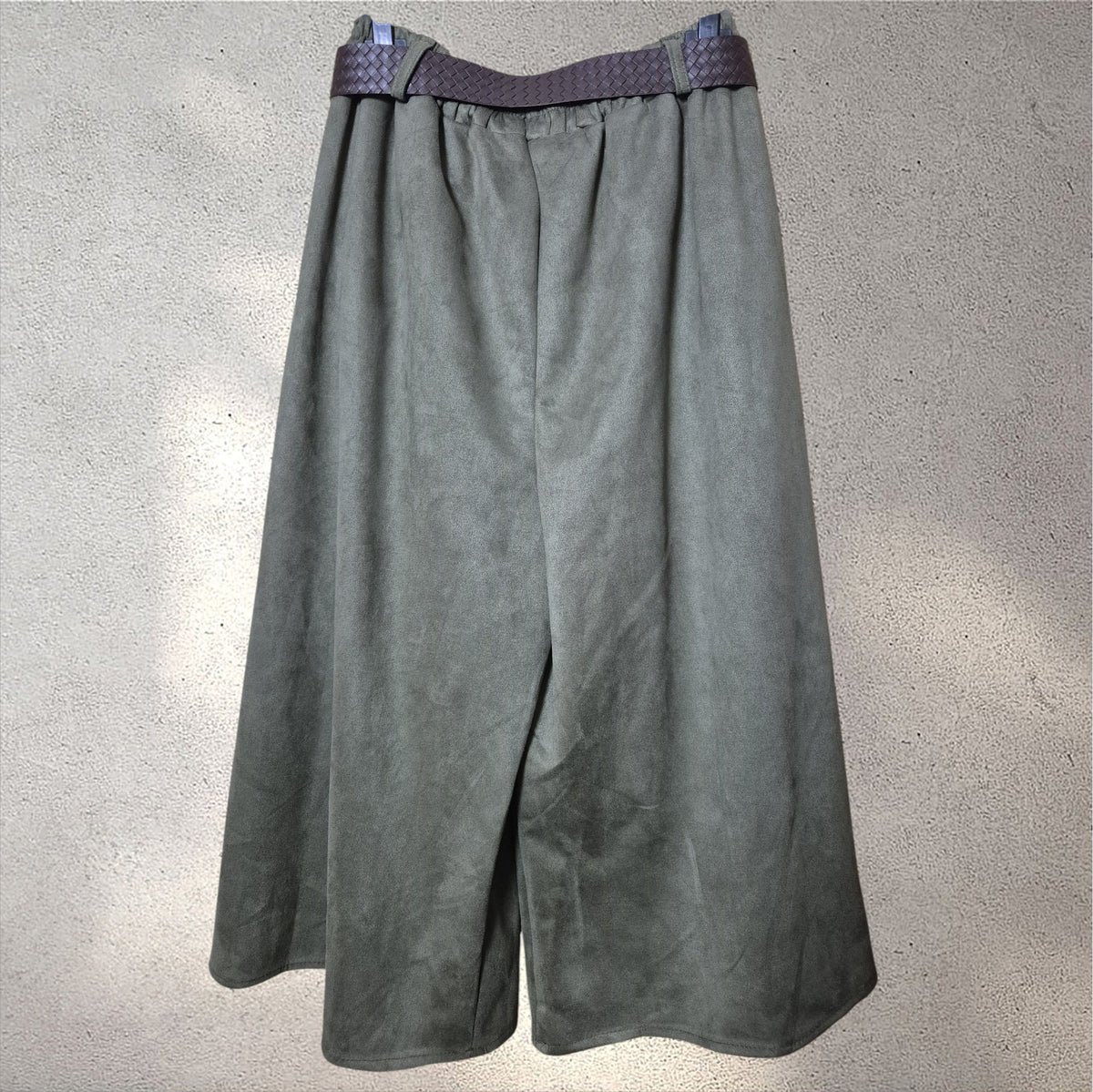 Pantalón antelina verde