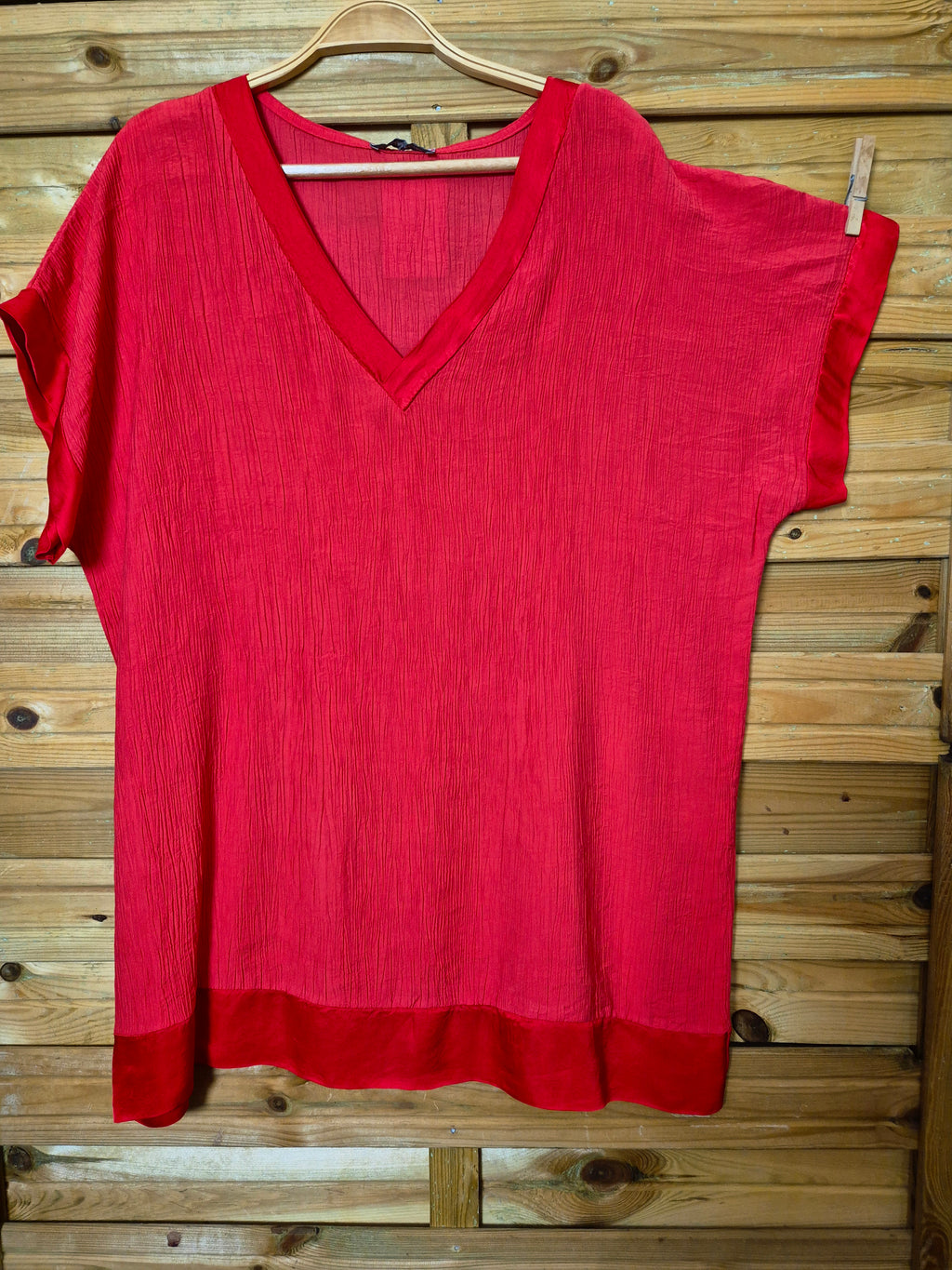 Blouse ample avec détail en satin · Taille unique XL–3XL
